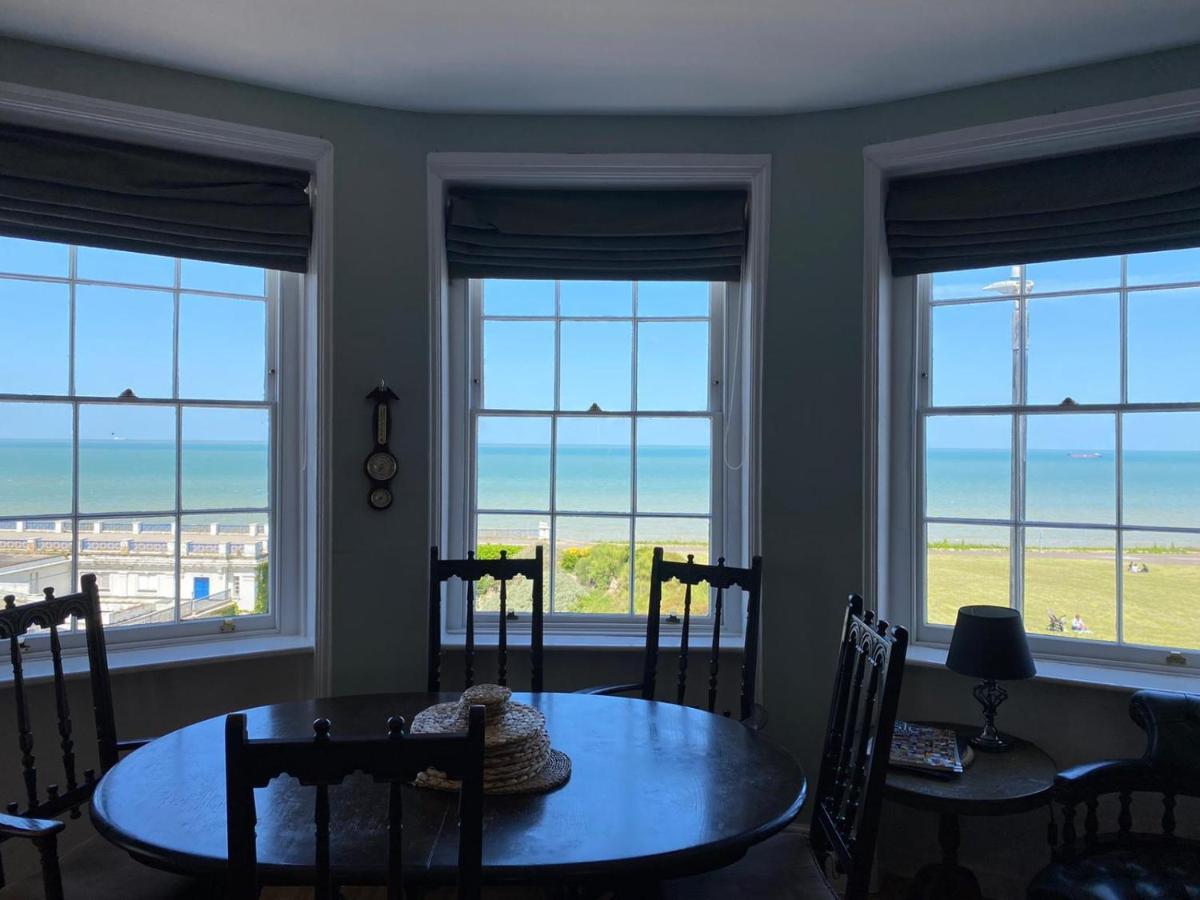 Captain'S Quarters - Stunning Sea Views Apartment มาร์เกท ภายนอก รูปภาพ